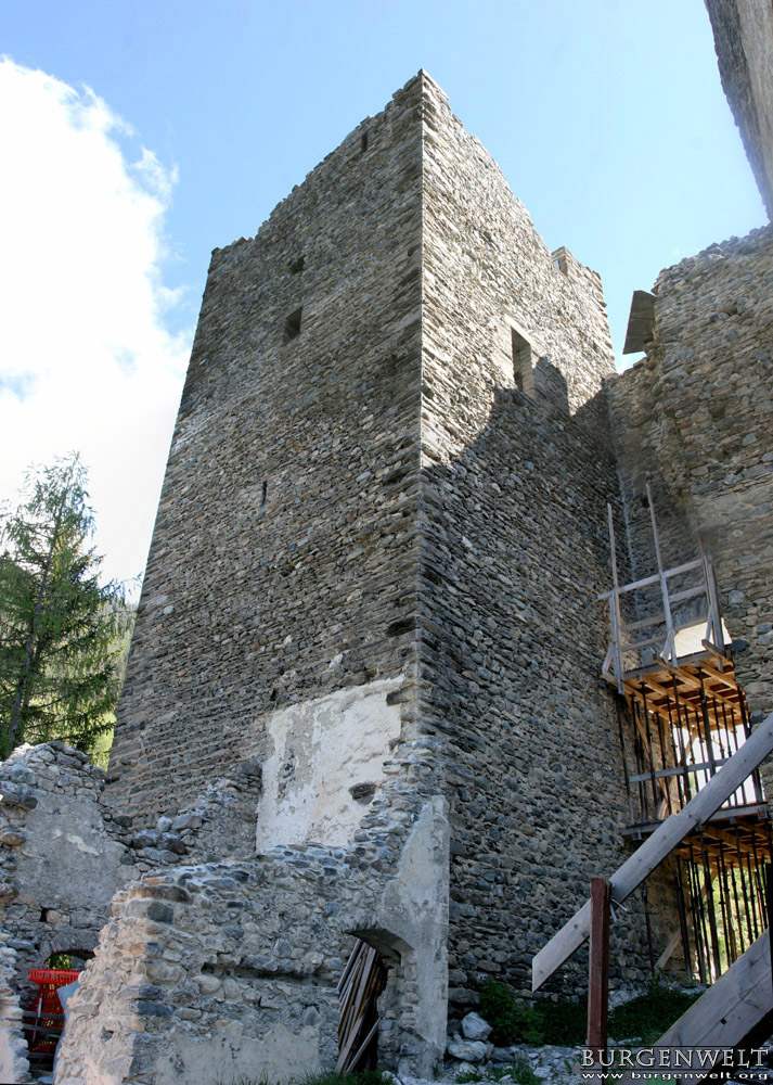 Burgenwelt Ramosch (Tschanüff) Schweiz